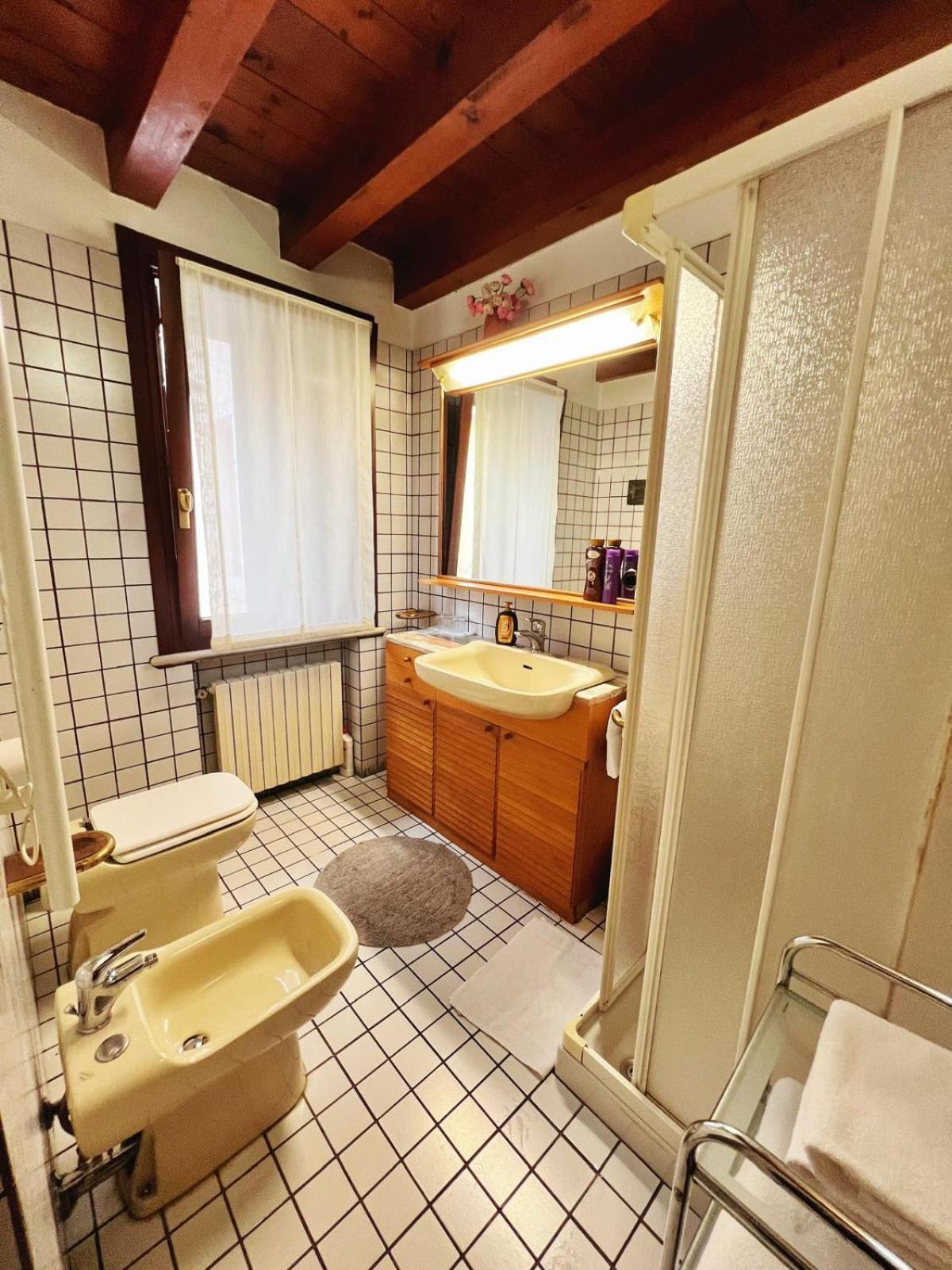 Holiday Treviso Suite Venezia Экстерьер фото